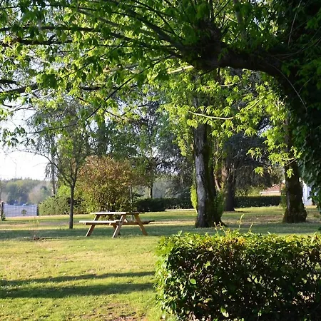 Maison équipée Dans Un Beau Et Vaste Jardin, à 10 Mn Du Circuit Des 24h00 Apartamento *